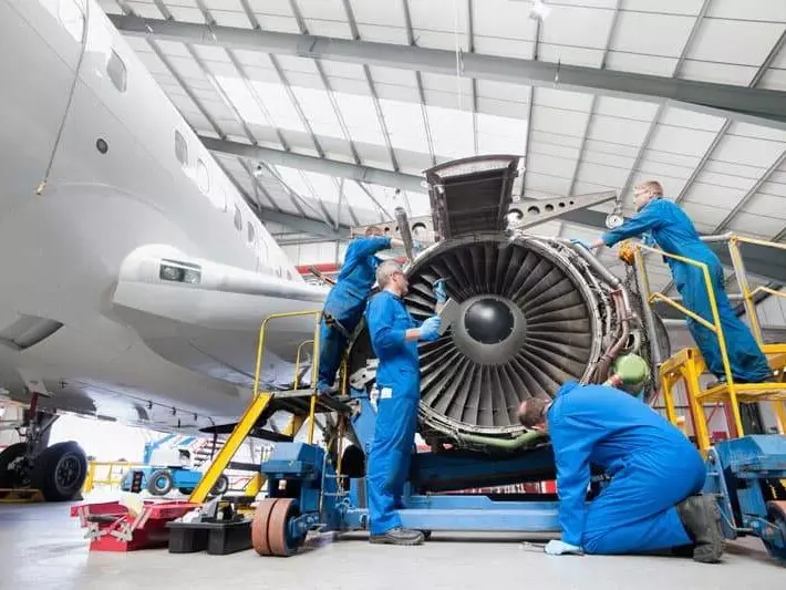Aviation & Aerospace 2 Aviation & Aerospace